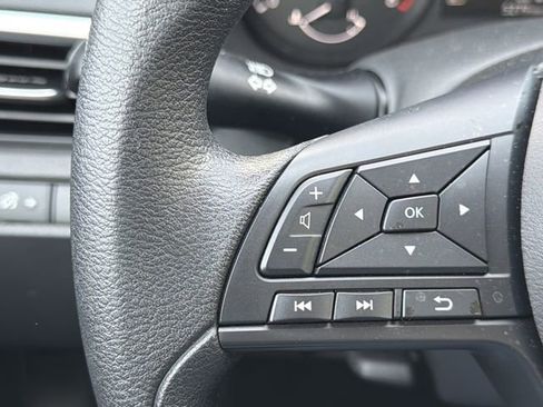 Certified 2025 Nissan Altima 2.5 S FWD image 12