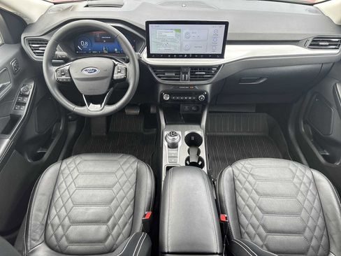 Used 2023 Ford Escape Platinum w/ Premium Technology Package AWD/4WD image 21