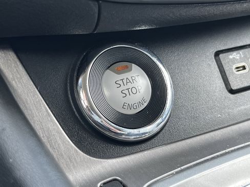 Used 2023 Nissan Murano SV w/ SV Midnight Edition Package AWD/4WD image 35