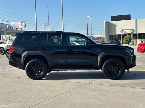 Certified 2025 Toyota 4Runner TRD Off-Road Premium w/ Tow Technology Package AWD/4WD image 7