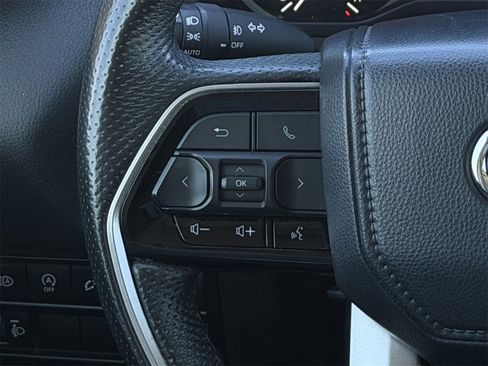 Used 2022 Toyota Tundra Limited image 14