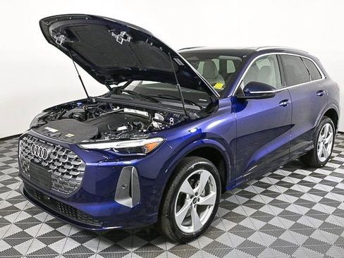 New 2025 Audi Q5 2.0T Premium Plus image 33