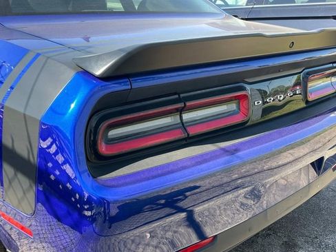 Used 2021 Dodge Challenger R/T Scat Pack w/ Scat Pack Stripe image 11