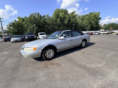 Used 1998 Lincoln Continental FWD image 34