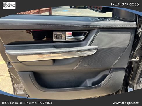 Used 2012 Land Rover Range Rover Sport Supercharged image 18