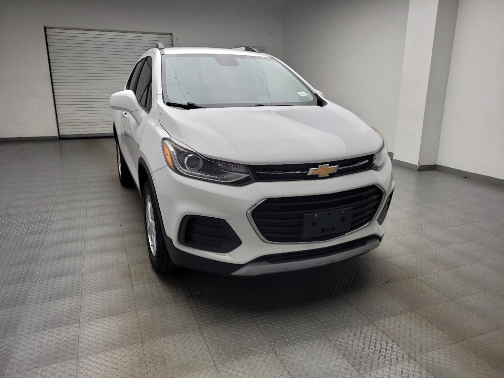 Used 2018 Chevrolet Trax LT w/ LT Convenience Package AWD/4WD image 14