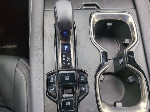 Used 2025 Lexus RX 350 Premium image 18