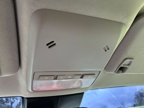 Used 2015 Buick Encore Convenience FWD image 29