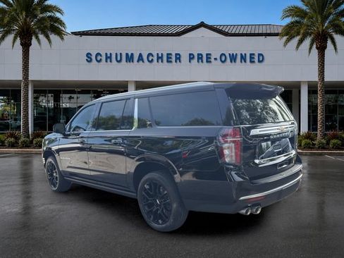 Used 2024 Chevrolet Suburban High Country AWD/4WD image 5