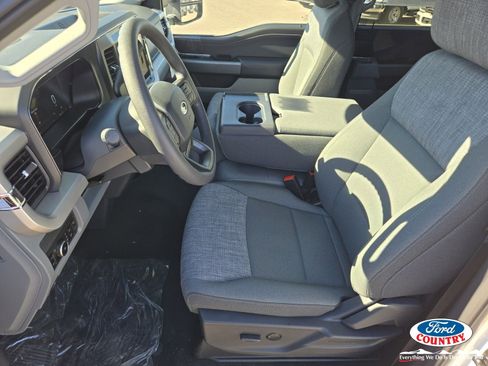 New 2026 Ford F250 XLT w/ XLT Premium Package image 6