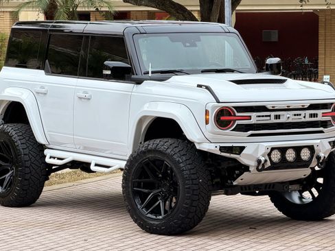 Used 2026 Ford Bronco Outer Banks AWD/4WD image 5