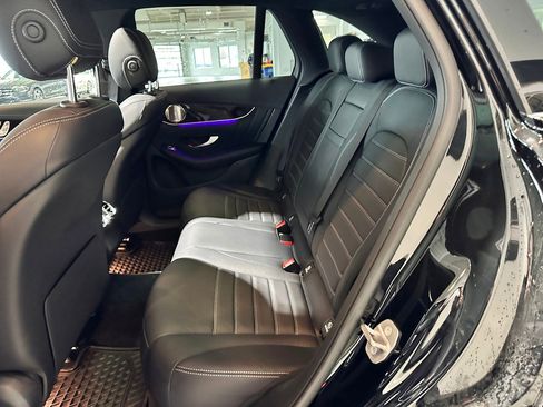 Used 2020 Mercedes-Benz GLC 300 4MATIC image 13