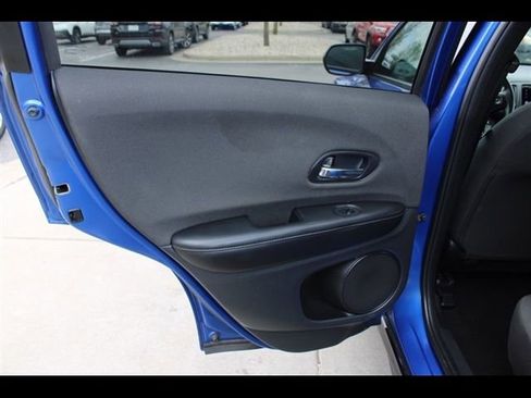 Used 2021 Honda HR-V Sport image 21