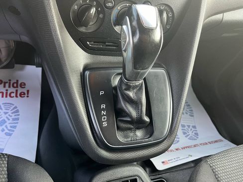 Used 2018 Ford Transit Connect XL FWD image 12