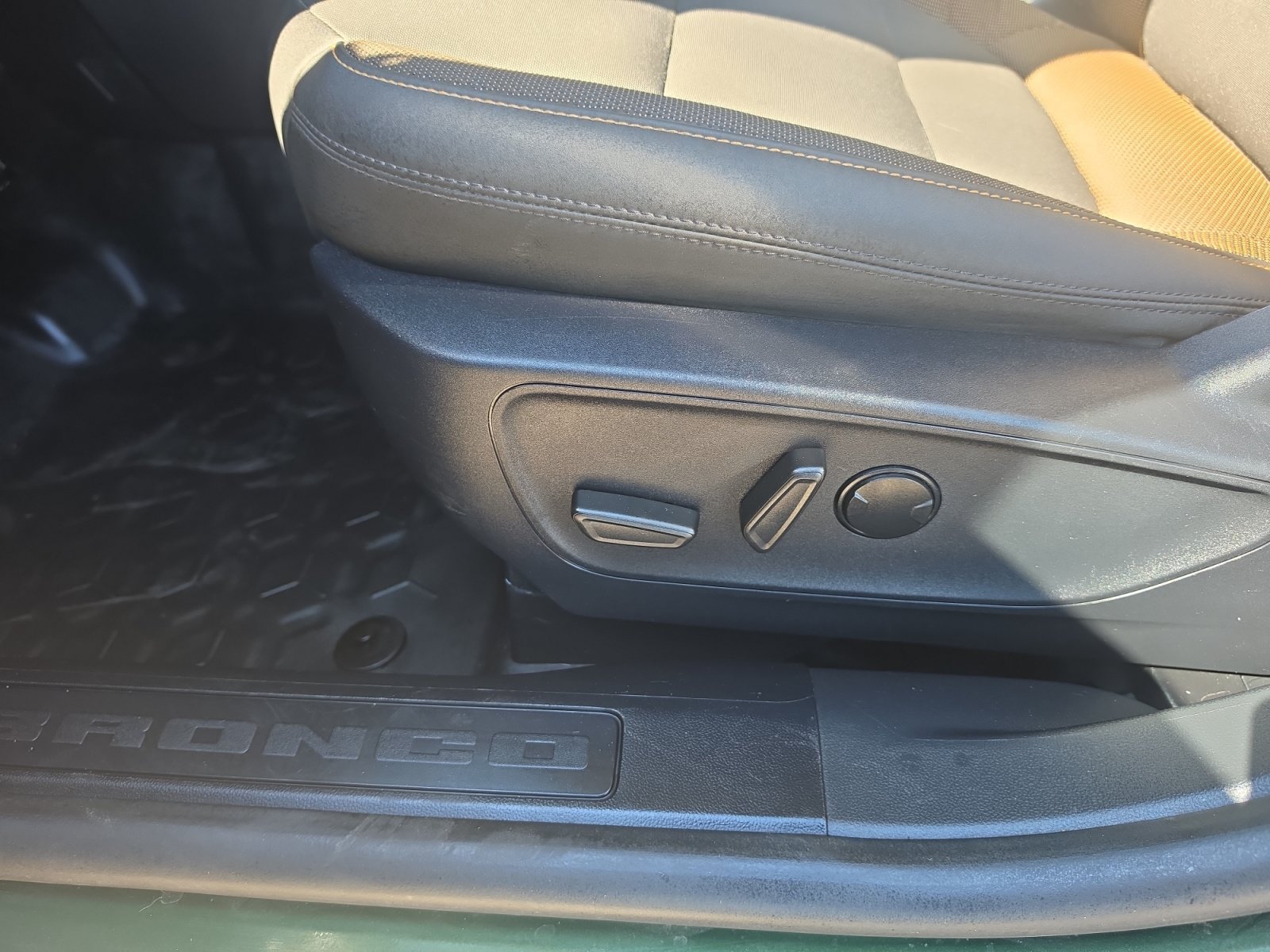 Used 2023 Ford Bronco Sport Badlands AWD/4WD image 15
