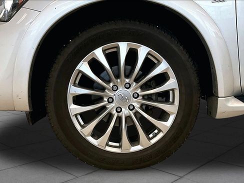 Used 2017 INFINITI QX80 2WD w/ Deluxe Technology Package image 10