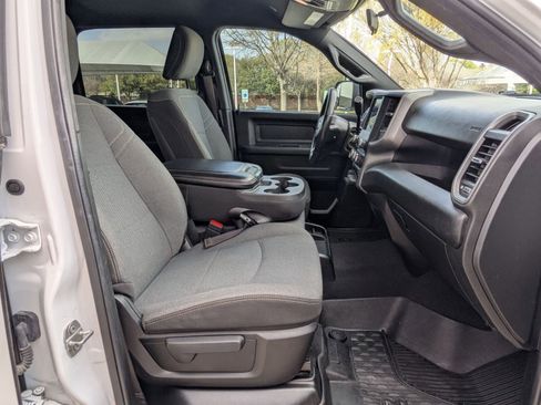 Used 2021 RAM 3500 Tradesman image 22
