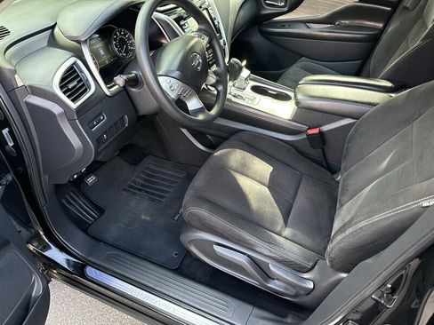 Used 2018 Nissan Murano S AWD/4WD image 16