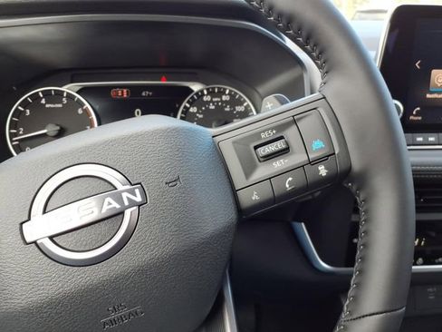 New 2026 Nissan Rogue SV FWD image 10