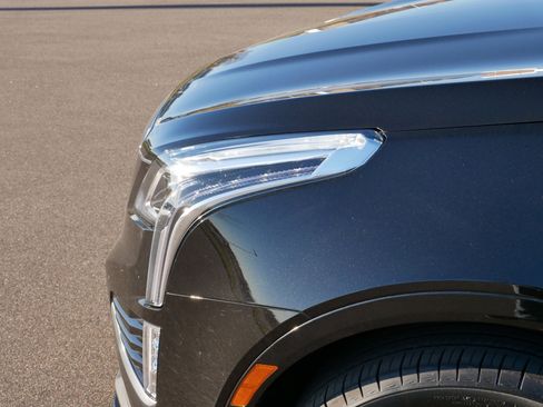 Certified 2024 Cadillac XT5 Luxury image 16