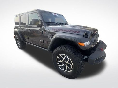 Used 2025 Jeep Wrangler Unlimited Rubicon image 10