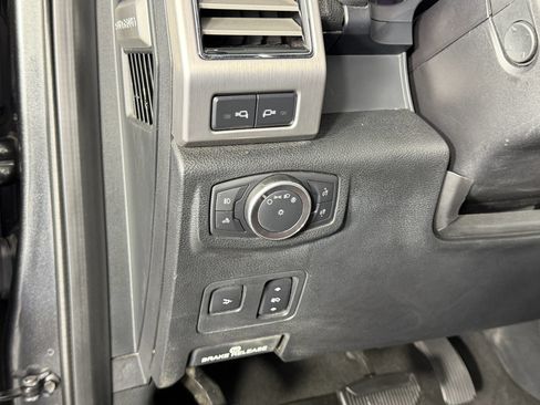 Used 2018 Ford F350 Platinum w/ Platinum Ultimate Package AWD/4WD image 26