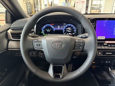 New 2026 Toyota Camry XSE FWD image 14