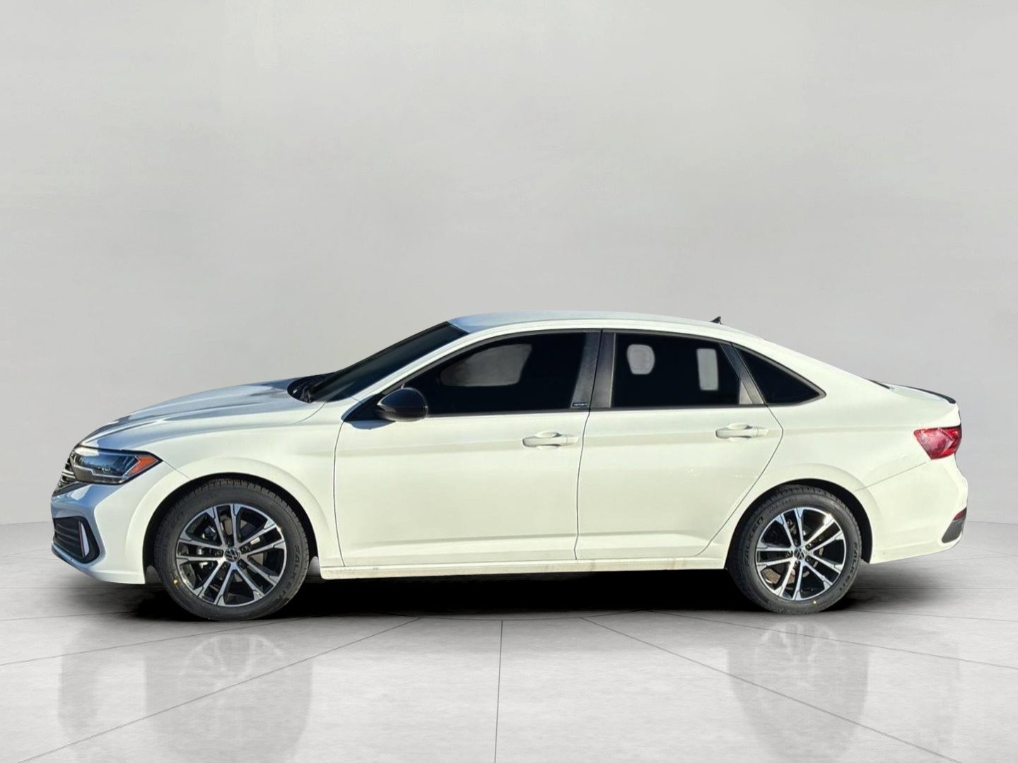 Used 2024 Volkswagen Jetta Sport FWD image 30