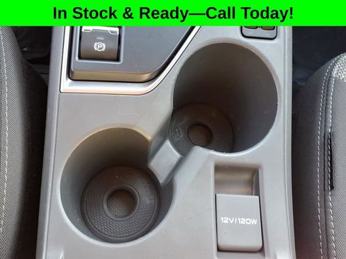 Used 2024 Subaru Crosstrek 2.0i Premium image 16