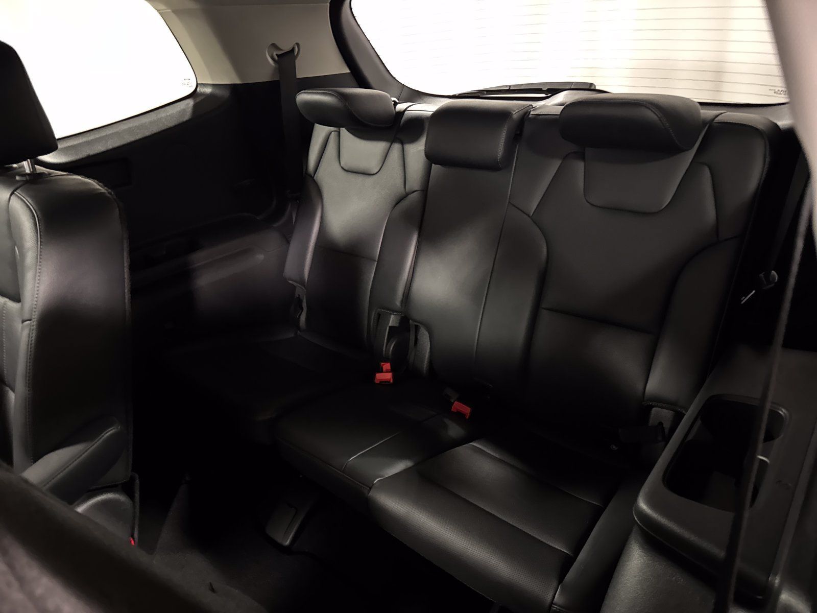 Used 2022 Kia Telluride EX w/ EX Premium Package AWD/4WD image 17