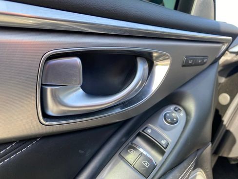Used 2018 INFINITI Q60 3.0t Luxe w/ Sensory Package 3.0T Luxe AWD/4WD image 14