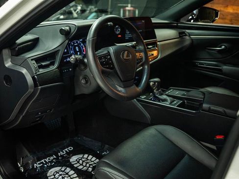 Used 2022 Lexus ES 250 w/ Premium Package AWD/4WD image 8