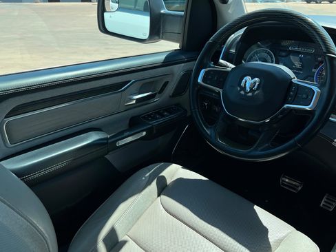 Used 2022 RAM 1500 Limited AWD/4WD image 11