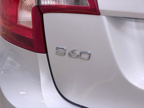 Used 2018 Volvo S60 T5 Inscription FWD image 39