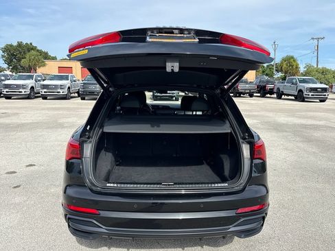 Used 2022 Audi Q3 2.0T Premium Plus w/ Premium Plus Package AWD/4WD image 28
