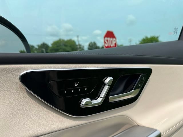 Certified 2025 Mercedes-Benz GLC 350e 4MATIC image 24