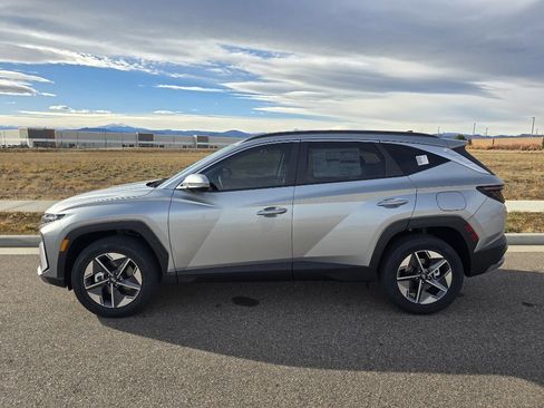 New 2026 Hyundai Tucson SEL image 2