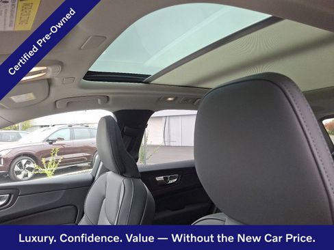 Used 2026 Volvo XC60 B5 Plus w/ Protection Package Premier AWD/4WD image 12