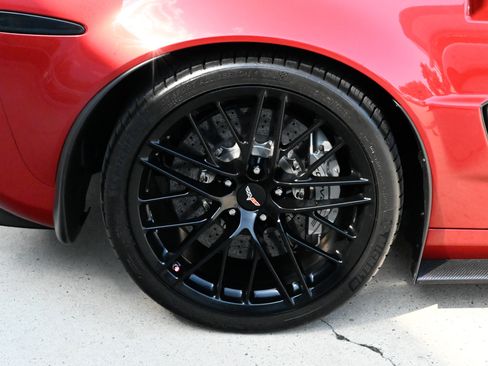 Used 2013 Chevrolet Corvette ZR1 w/ 3ZR Preferred Equipment Group RWD image 11