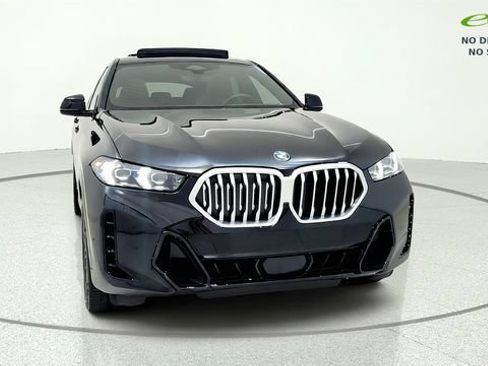 Used 2025 BMW X6 xDrive40i w/ Executive Package AWD/4WD image 2