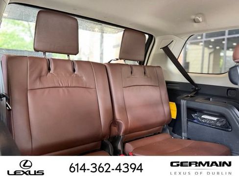 Used 2021 Toyota 4Runner Limited AWD/4WD image 17