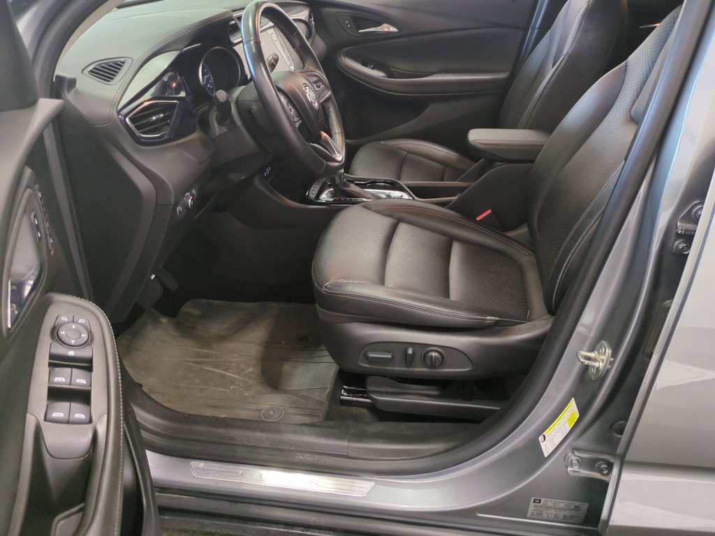 Used 2023 Buick Encore GX Essence w/ Experience Buick Package AWD/4WD image 7