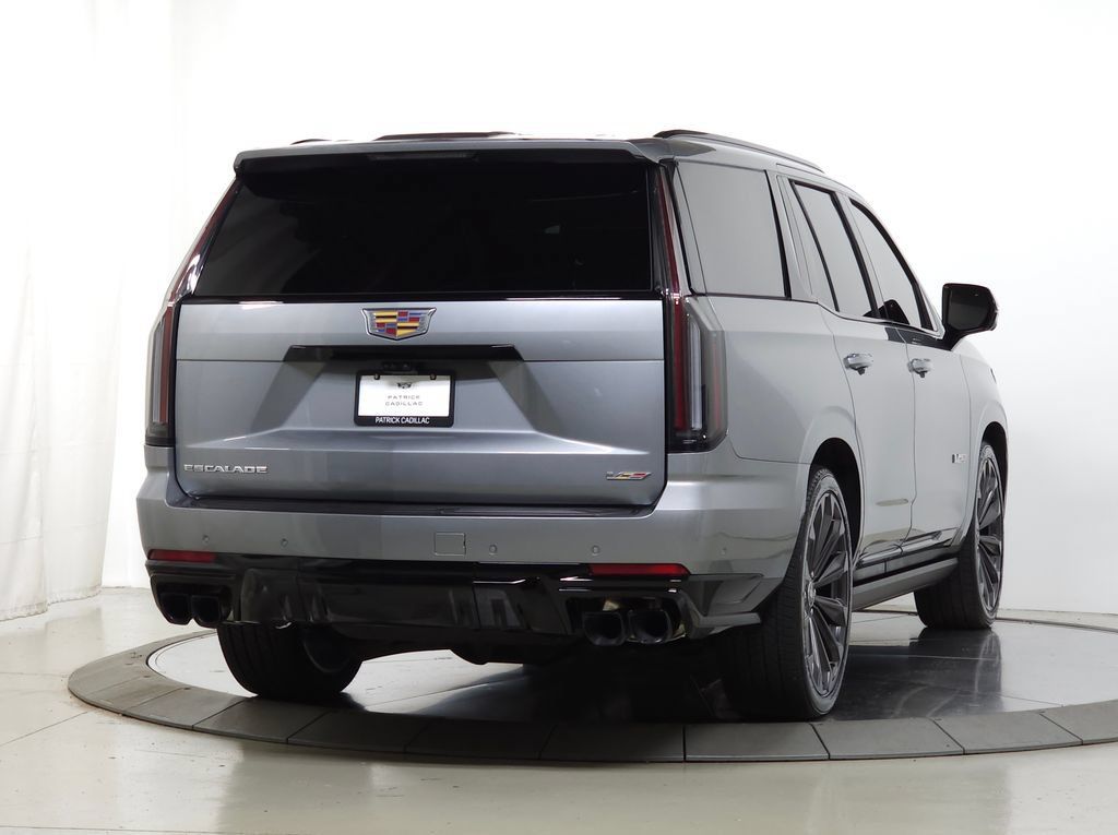 Used 2025 Cadillac Escalade V w/ LPO, Floor Liner Package AWD/4WD image 8