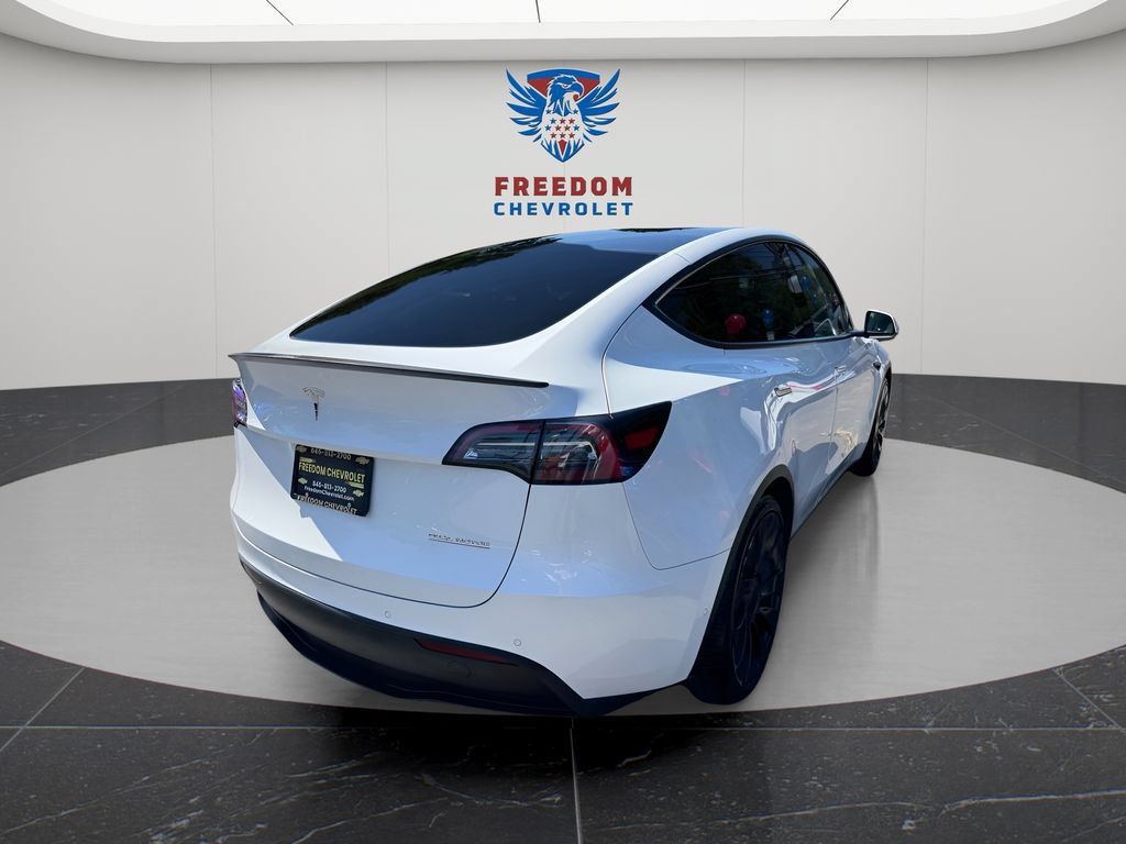 Used 2022 Tesla Model Y Performance AWD/4WD image 31