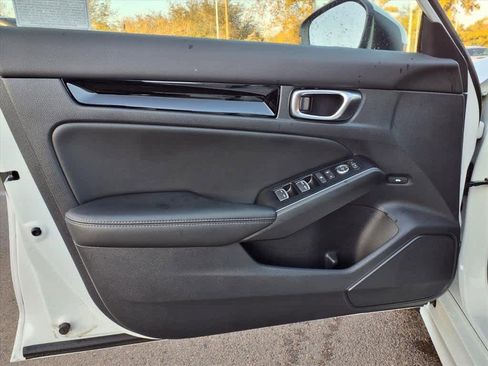 Certified 2022 Honda Civic Touring image 13