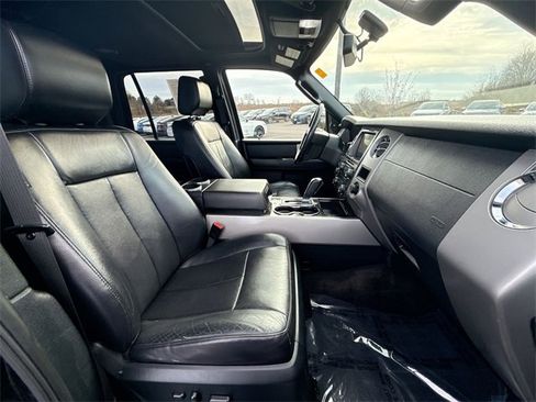 Used 2016 Ford Expedition EL Limited w/ Equipment Group 301A image 24
