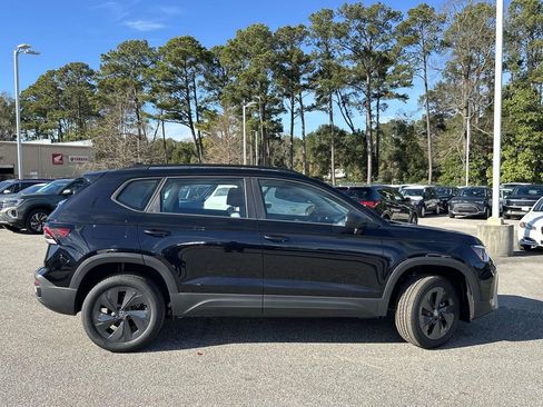New 2026 Volkswagen Taos S FWD image 34