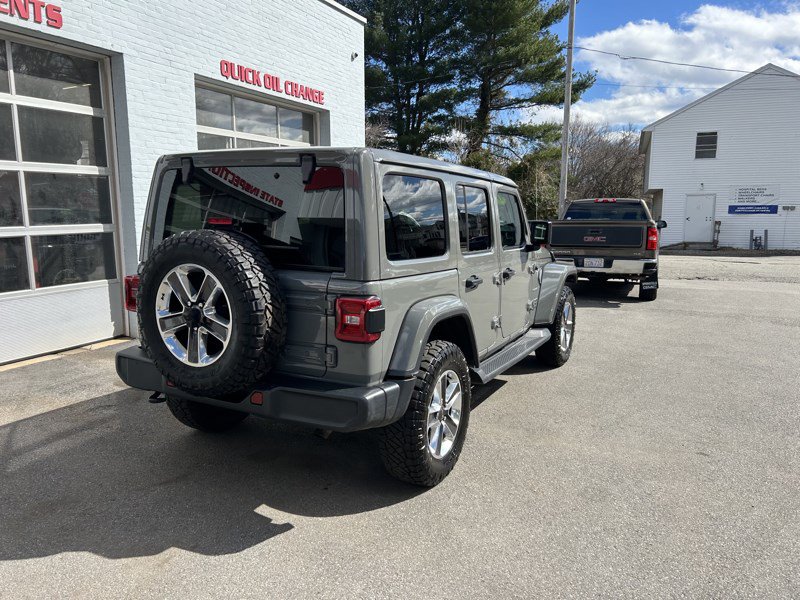Used 2021 Jeep Wrangler Unlimited Sahara AWD/4WD image 7