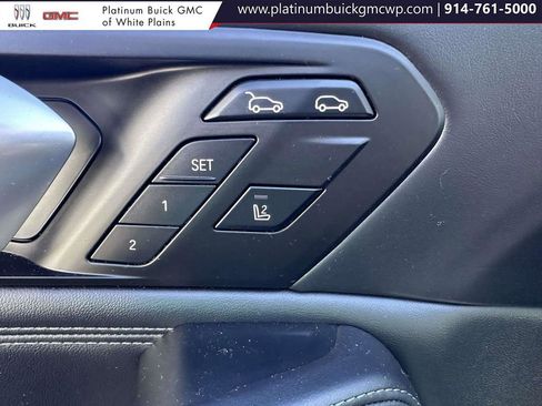 Used 2023 BMW X6 M image 19