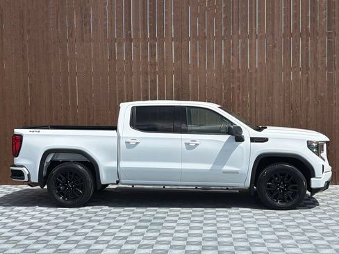 Used 2024 GMC Sierra 1500 Elevation AWD/4WD image 14